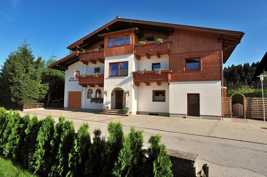 Haus Salzburgerland Hotel Altenmarkt im Pongau Exterior photo